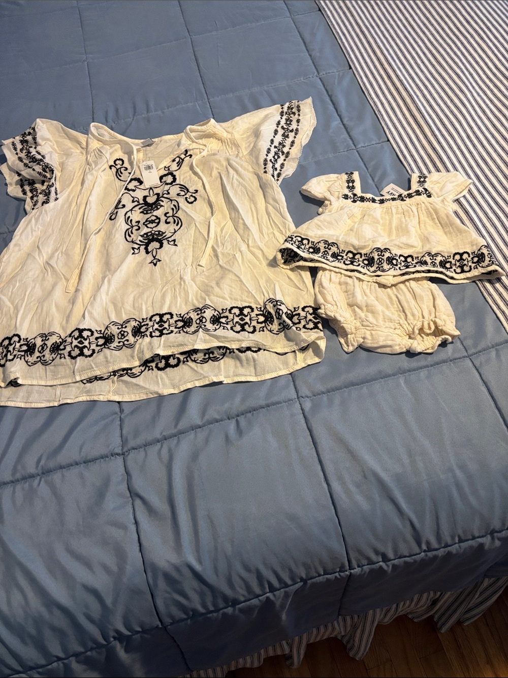 Mommy and me top and outfit.